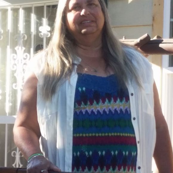 Meet your Posher, Sharon - Picture 1 of 1